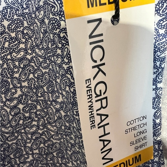 Nick Graham, Size Medium, Blue Paisley, Long Sleeve Button Down. NWT @21 - Picture 3 of 9
